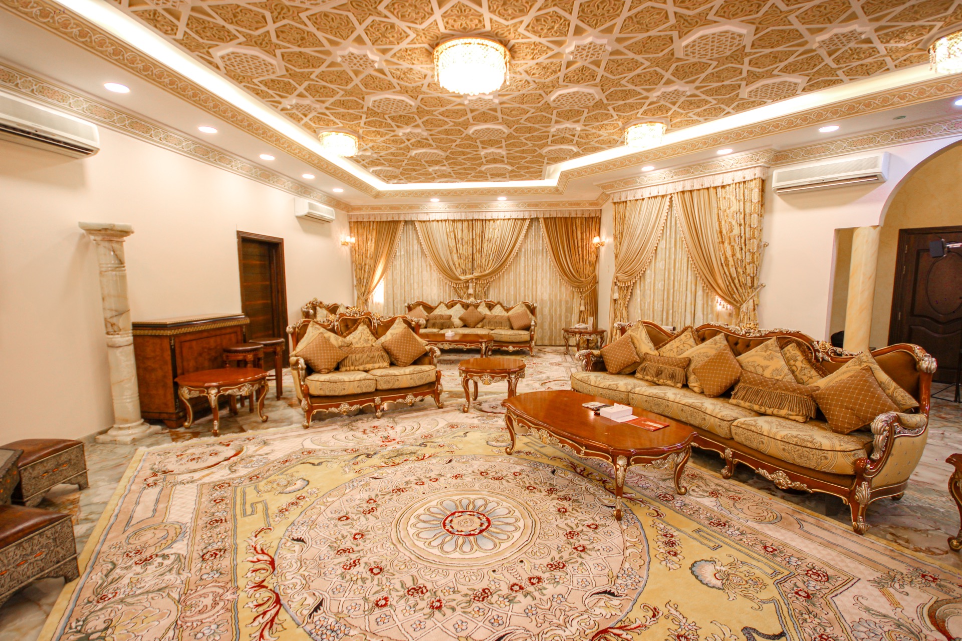 VIP Villa